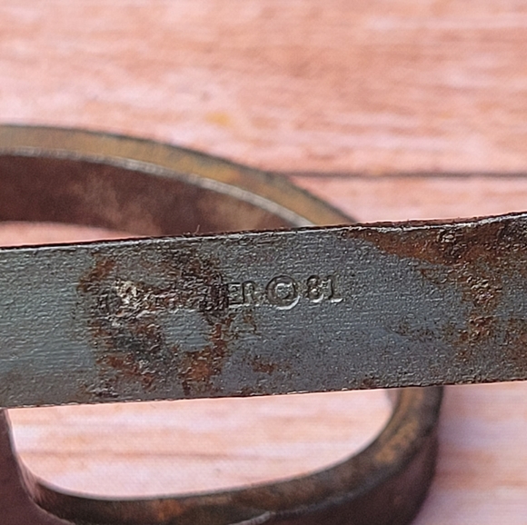 L Cloutier Candle Holders - Picture 4 of 7